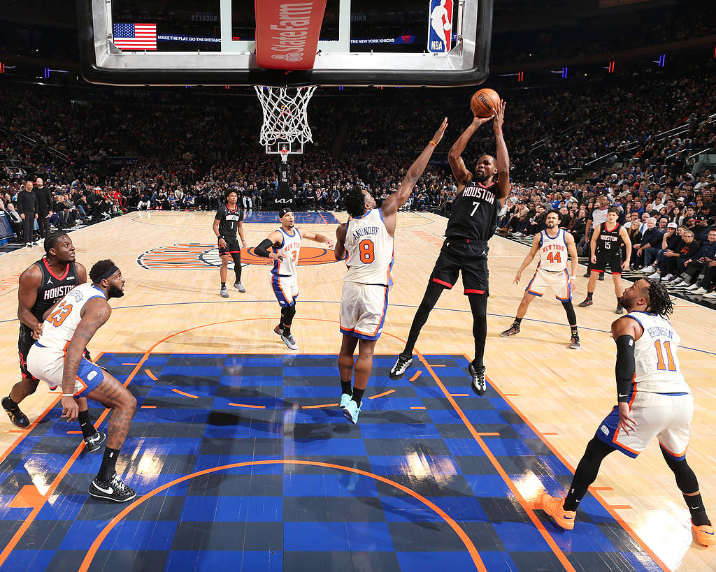 菲尼克斯太阳NBA战胜达拉斯独行侠杜兰特关键跳投的简单介绍